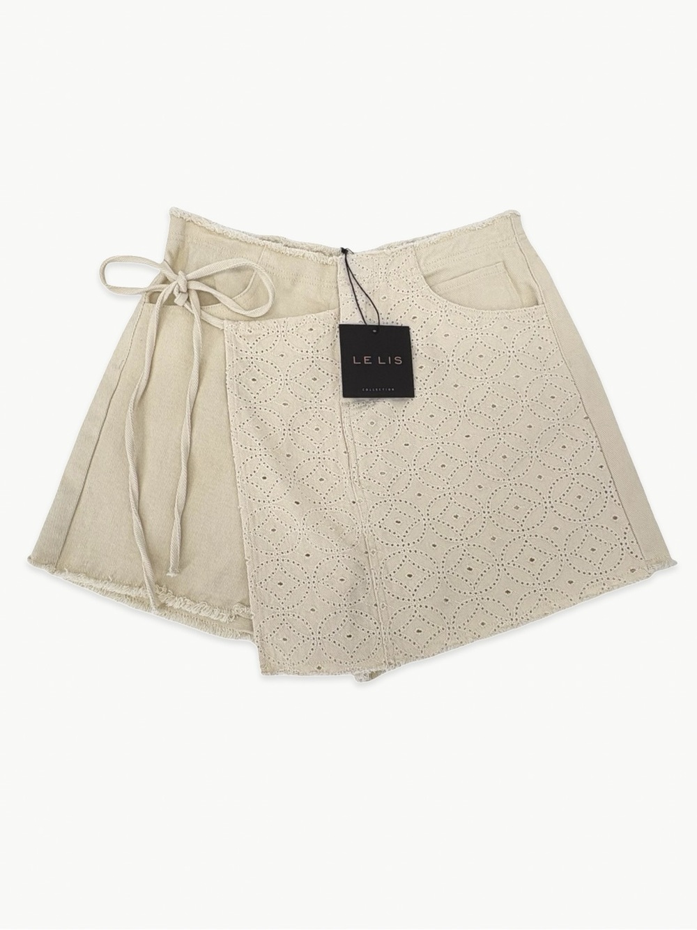 Le Lis Eyelet Wrap High Rise Skort Size Medium Cream Cotton NWT